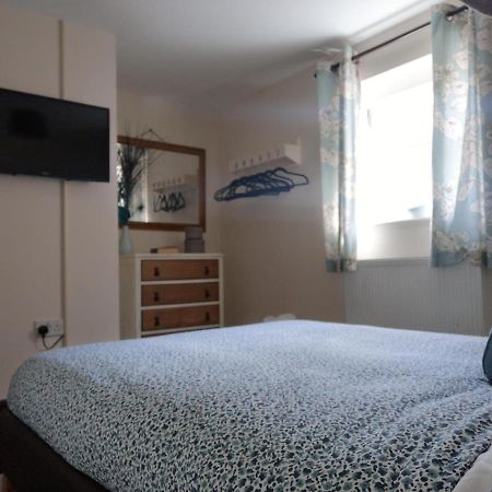 Coastal Escape Deal - 2 Bedroom House -Short Lets & Serviced Accommodation Экстерьер фото