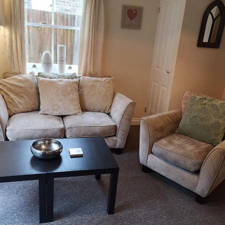 Coastal Escape Deal - 2 Bedroom House -Short Lets & Serviced Accommodation Экстерьер фото