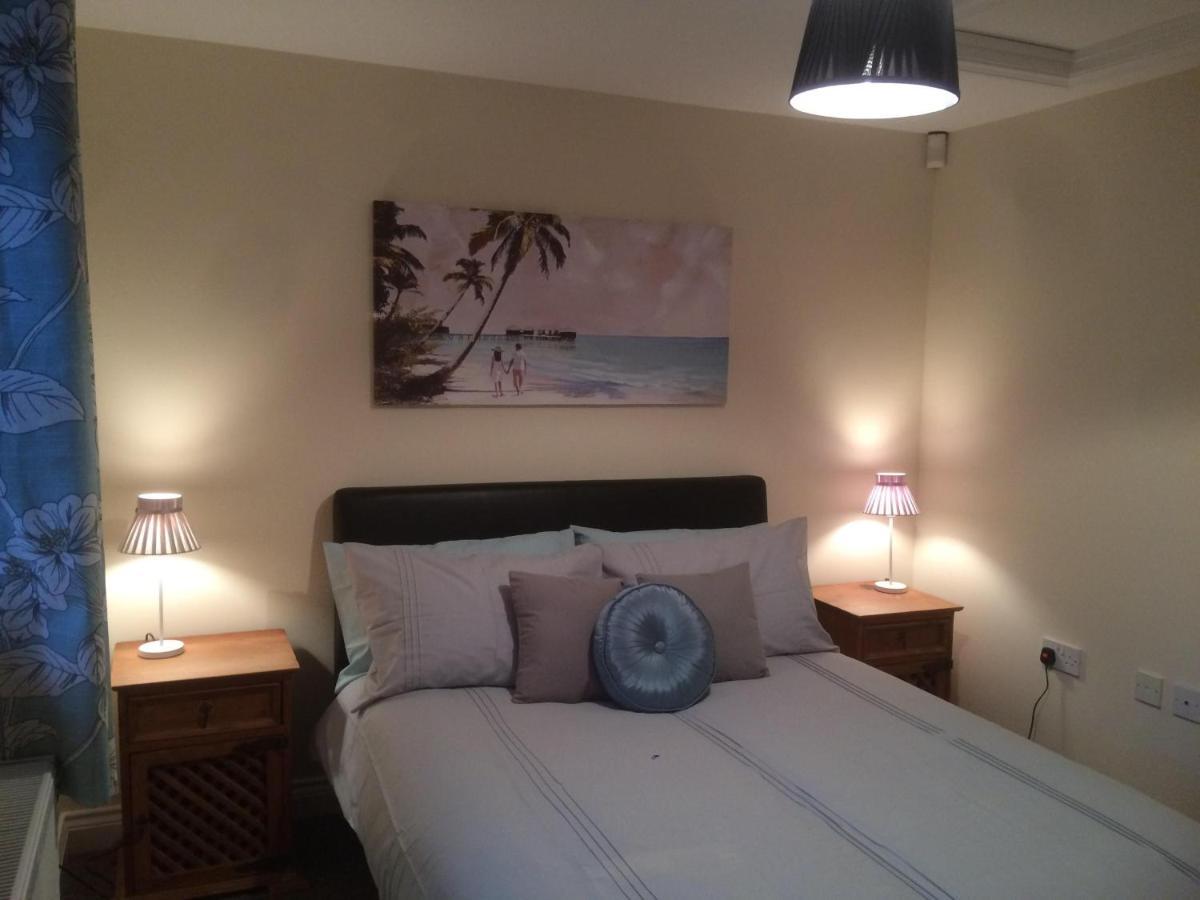 Coastal Escape Deal - 2 Bedroom House -Short Lets & Serviced Accommodation Экстерьер фото