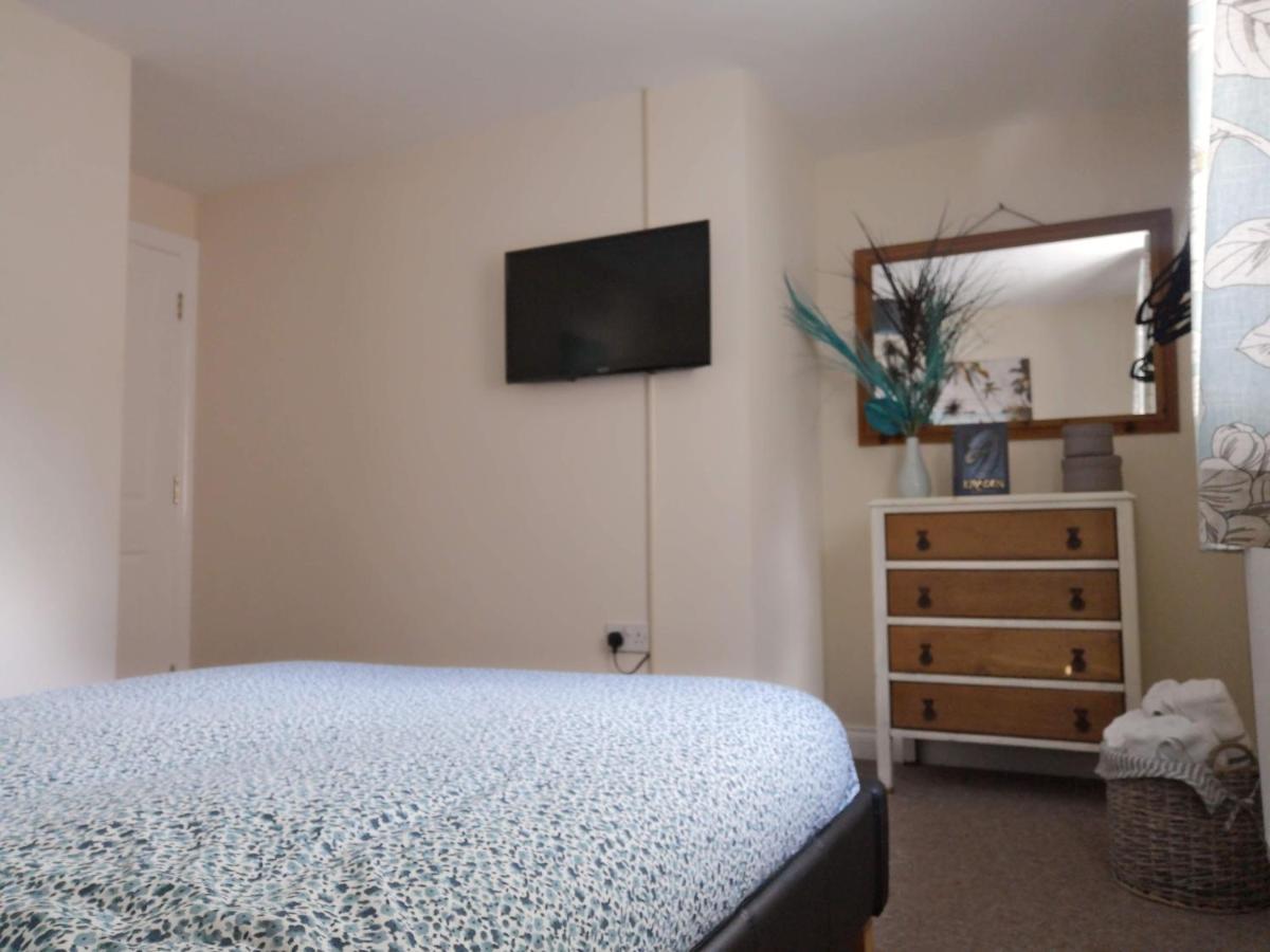Coastal Escape Deal - 2 Bedroom House -Short Lets & Serviced Accommodation Экстерьер фото