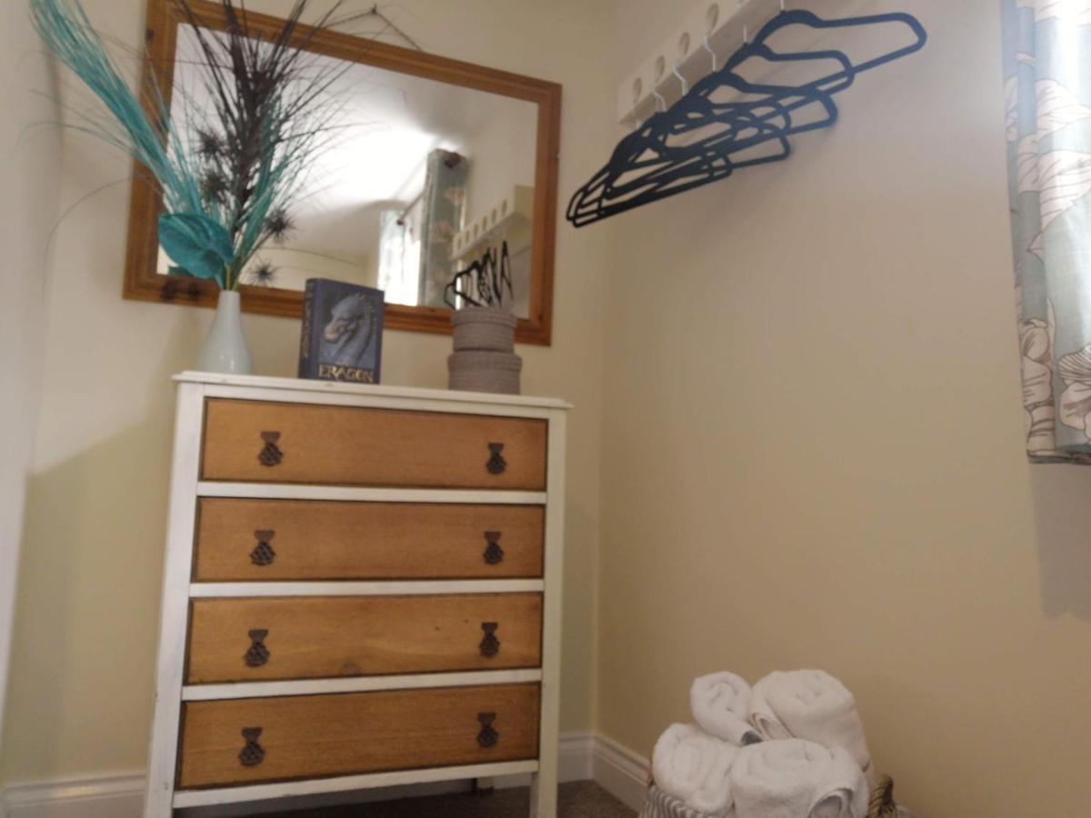 Coastal Escape Deal - 2 Bedroom House -Short Lets & Serviced Accommodation Экстерьер фото